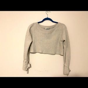 Wilfred cropped sweater (Emmy sweater)
